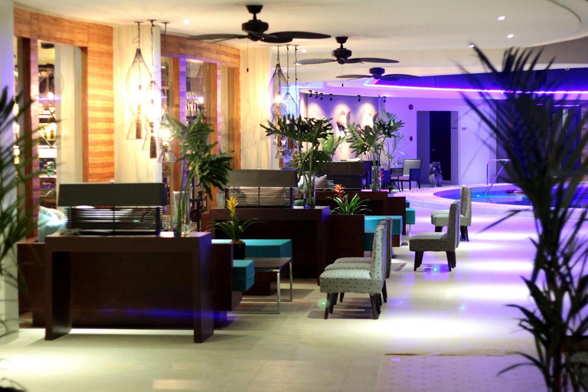 The Oriental Hotel Bataan ماريفيليس المظهر الخارجي الصورة